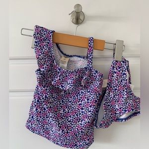 Carters 2 pc bathing suit - size 2T